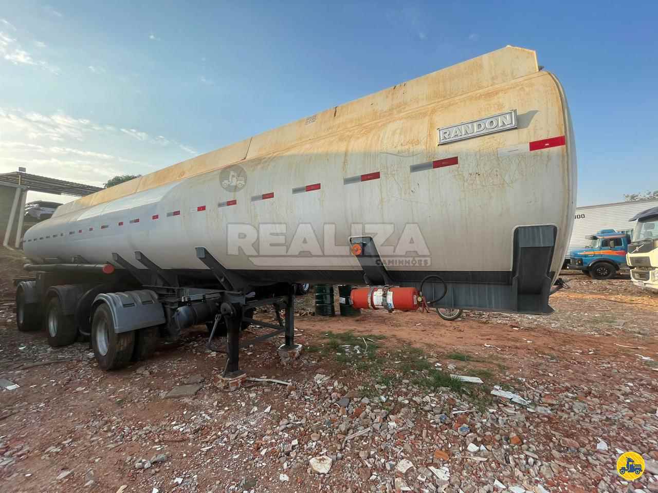 CARRETA SEMI-REBOQUE TANQUE AÇO Realiza Caminhões - Umuarama UMUARAMA PARANÁ PR